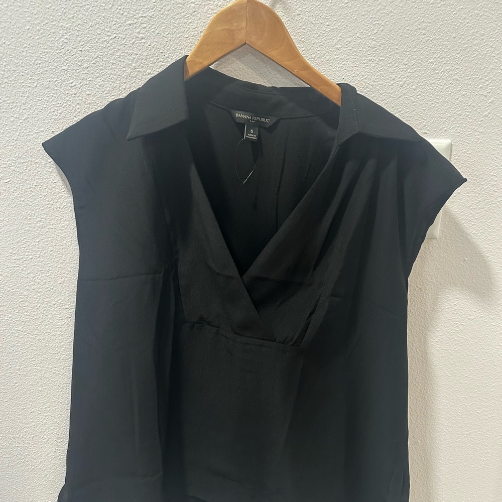 Banana Republic Black Women's Blouse